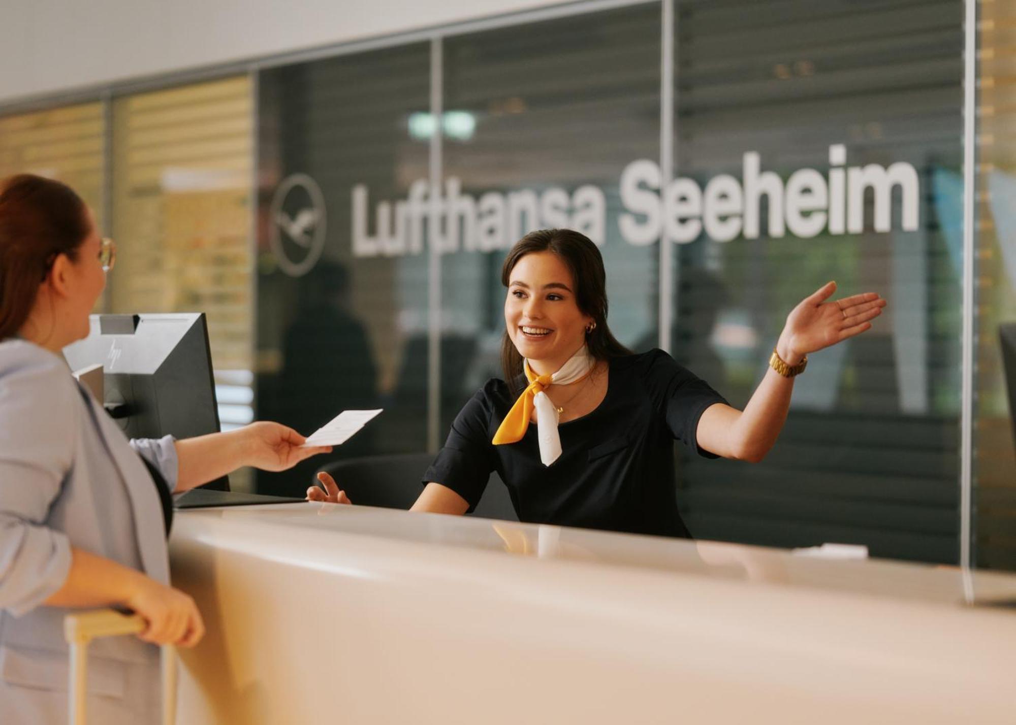 Lufthansa Seeheim - More Than A Conference Hotel Exterior photo
